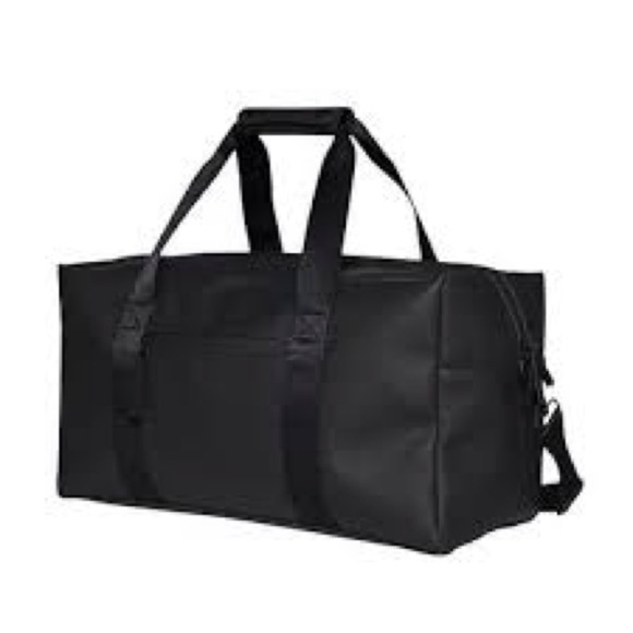 RAINS Trail Gym Bag Black Waterproof Sports Bag 10 X 19.4 - Picture 3 of 8
